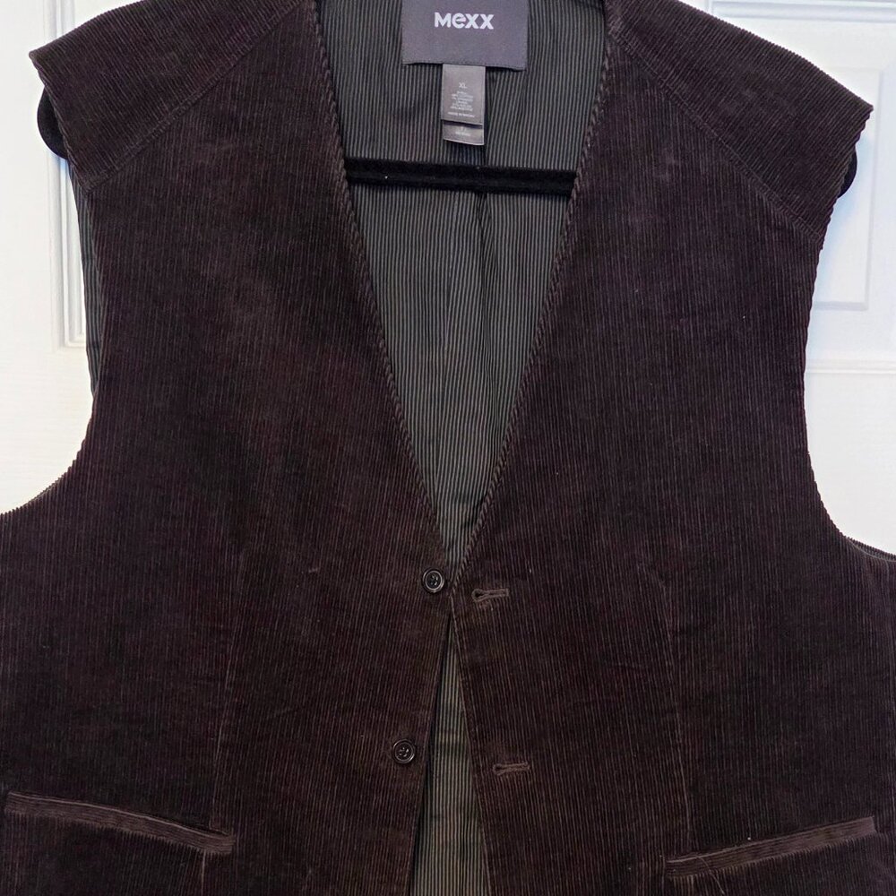XL Dk Brown  Corduroy Vest